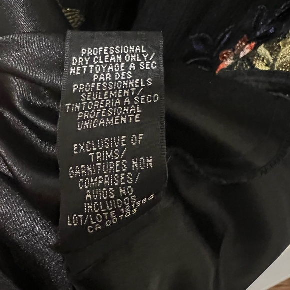 Monique Lhuillier Black Floral Garden Embroidered Dress- size 6 - Picture 8 of 10